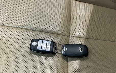 KIA Carnival III, 2019 год, 2 355 000 рублей, 24 фотография