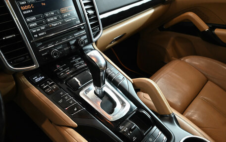 Porsche Cayenne III, 2014 год, 2 530 000 рублей, 18 фотография