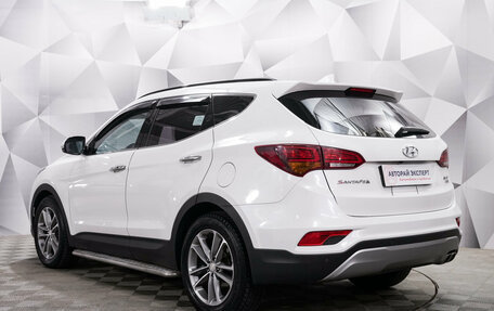 Hyundai Santa Fe III рестайлинг, 2016 год, 2 325 000 рублей, 2 фотография