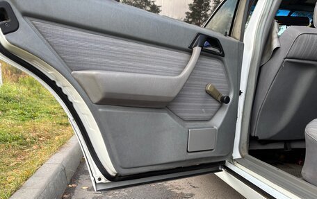 Mercedes-Benz W124, 1987 год, 265 000 рублей, 12 фотография