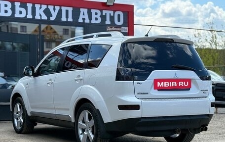 Mitsubishi Outlander III рестайлинг 3, 2008 год, 1 249 000 рублей, 8 фотография