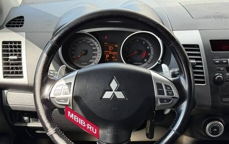 Mitsubishi Outlander III рестайлинг 3, 2008 год, 1 249 000 рублей, 17 фотография
