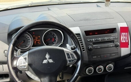 Mitsubishi Outlander III рестайлинг 3, 2008 год, 1 249 000 рублей, 18 фотография
