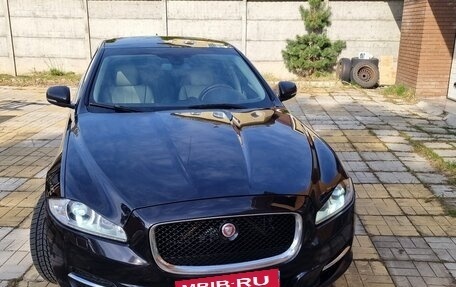 Jaguar XJ IV (X351), 2014 год, 2 250 000 рублей, 1 фотография