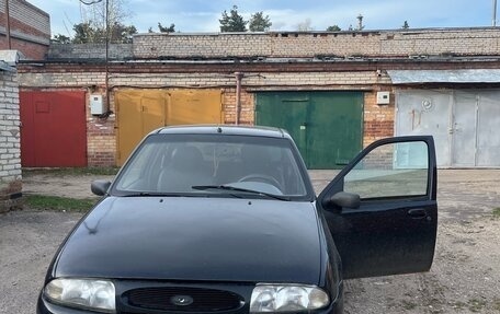 Ford Fiesta, 1998 год, 110 000 рублей, 1 фотография