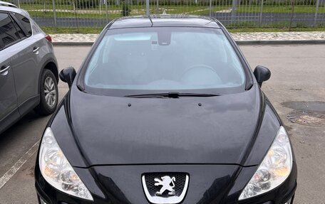 Peugeot 308 II, 2010 год, 550 000 рублей, 2 фотография