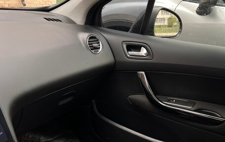 Peugeot 308 II, 2010 год, 550 000 рублей, 16 фотография