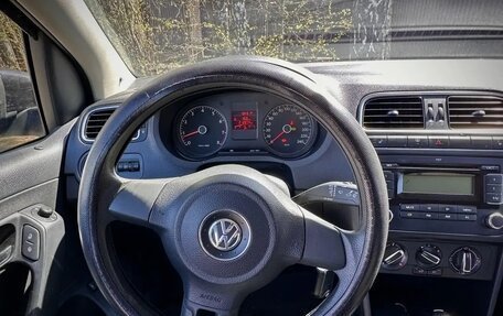Volkswagen Polo VI (EU Market), 2011 год, 575 000 рублей, 13 фотография