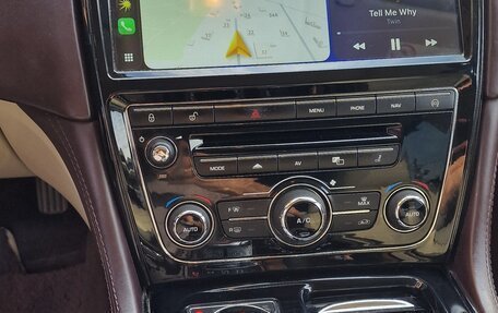 Jaguar XJ IV (X351), 2014 год, 2 250 000 рублей, 8 фотография