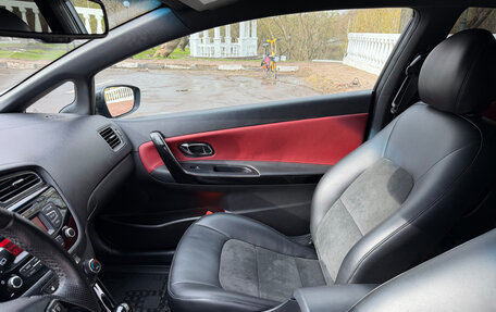 KIA cee'd III, 2013 год, 1 300 000 рублей, 17 фотография