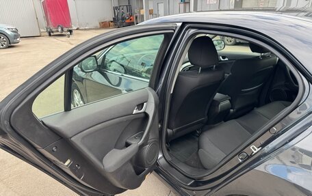 Honda Accord VIII рестайлинг, 2011 год, 1 370 000 рублей, 23 фотография