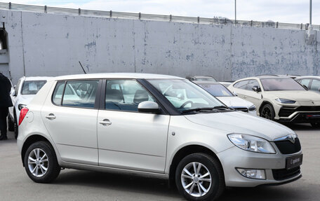 Skoda Fabia II, 2012 год, 800 000 рублей, 3 фотография