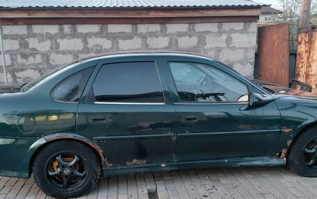 Opel Vectra B рестайлинг, 1999 год, 115 000 рублей, 3 фотография
