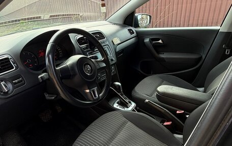Volkswagen Polo VI (EU Market), 2013 год, 800 000 рублей, 5 фотография