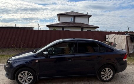 Volkswagen Polo VI (EU Market), 2013 год, 800 000 рублей, 2 фотография