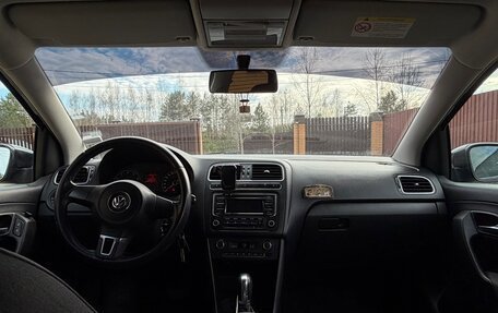 Volkswagen Polo VI (EU Market), 2013 год, 800 000 рублей, 6 фотография