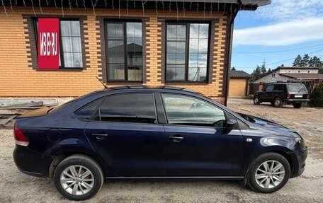 Volkswagen Polo VI (EU Market), 2013 год, 800 000 рублей, 4 фотография
