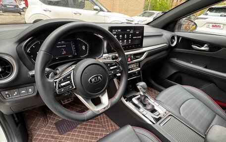 KIA K3, 2021 год, 1 980 000 рублей, 24 фотография