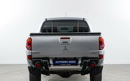 Mitsubishi L200 IV рестайлинг, 2011 год, 1 487 444 рублей, 4 фотография