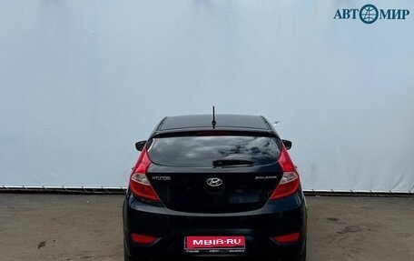 Hyundai Solaris II рестайлинг, 2013 год, 738 000 рублей, 7 фотография
