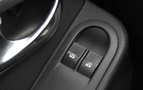 Nissan Terrano III, 2015 год, 1 190 000 рублей, 17 фотография