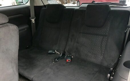 Toyota Wish II, 2006 год, 750 000 рублей, 12 фотография