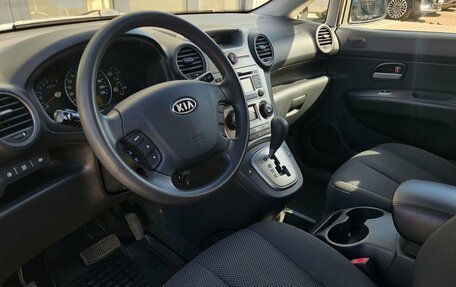 KIA Carens III (RP), 2009 год, 700 000 рублей, 7 фотография
