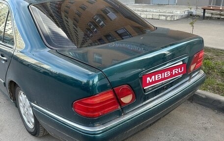 Mercedes-Benz E-Класс, 1998 год, 242 000 рублей, 7 фотография