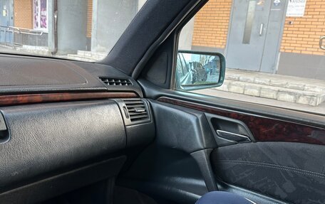 Mercedes-Benz E-Класс, 1998 год, 242 000 рублей, 14 фотография