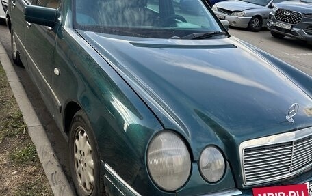 Mercedes-Benz E-Класс, 1998 год, 242 000 рублей, 8 фотография