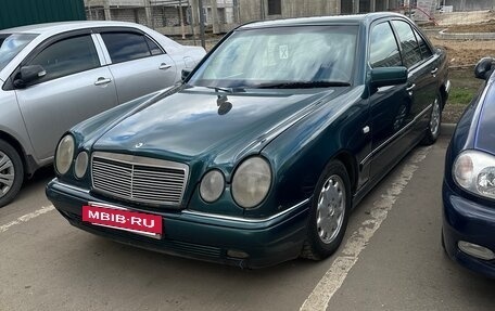 Mercedes-Benz E-Класс, 1998 год, 242 000 рублей, 4 фотография