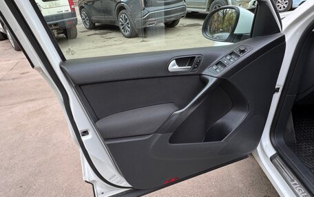 Volkswagen Tiguan I, 2012 год, 1 530 000 рублей, 18 фотография