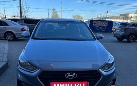Hyundai Solaris II рестайлинг, 2017 год, 1 265 000 рублей, 3 фотография