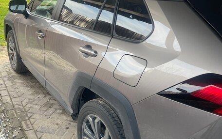 Toyota RAV4, 2025 год, 3 900 000 рублей, 3 фотография