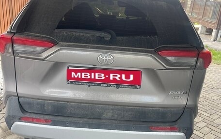 Toyota RAV4, 2025 год, 3 900 000 рублей, 4 фотография