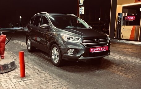 Ford Kuga III, 2017 год, 1 830 000 рублей, 10 фотография