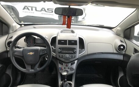 Chevrolet Aveo III, 2013 год, 700 000 рублей, 10 фотография