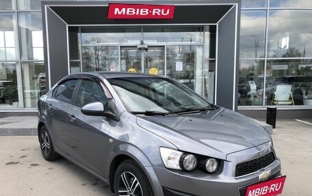 Chevrolet Aveo III, 2013 год, 700 000 рублей, 3 фотография