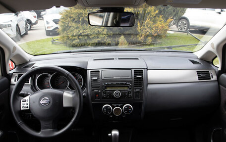 Nissan Tiida, 2011 год, 768 000 рублей, 11 фотография