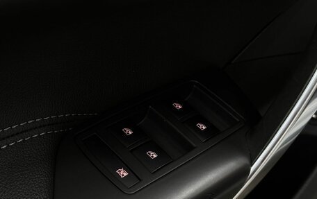Opel Insignia II рестайлинг, 2013 год, 949 999 рублей, 24 фотография