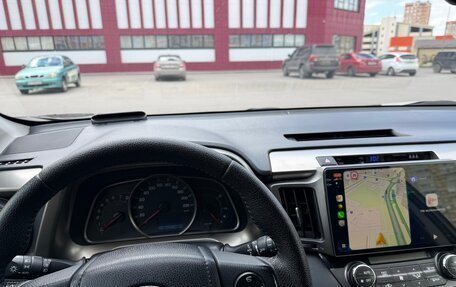 Toyota RAV4, 2014 год, 1 990 000 рублей, 7 фотография