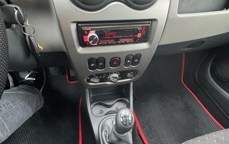Renault Logan I, 2011 год, 600 000 рублей, 3 фотография