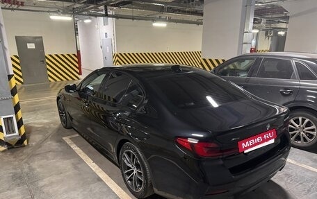 BMW 5 серия, 2021 год, 5 250 000 рублей, 4 фотография