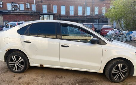 Volkswagen Polo VI (EU Market), 2018 год, 550 000 рублей, 3 фотография