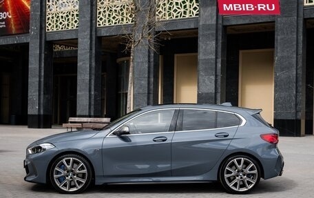 BMW 1 серия, 2021 год, 4 600 000 рублей, 13 фотография