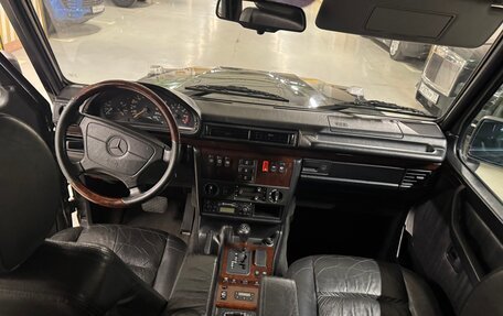 Mercedes-Benz G-Класс W463 рестайлинг _ii, 1998 год, 2 500 000 рублей, 9 фотография