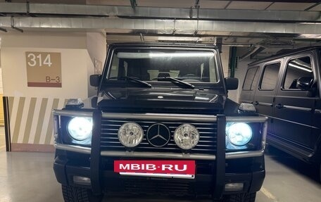 Mercedes-Benz G-Класс W463 рестайлинг _ii, 1998 год, 2 500 000 рублей, 18 фотография