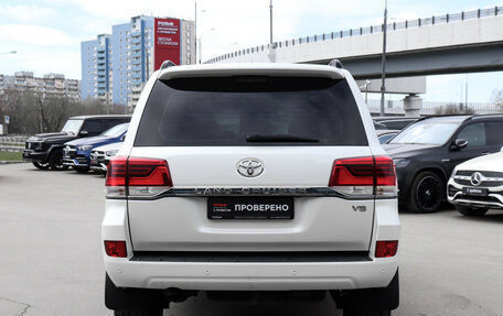 Toyota Land Cruiser 200, 2016 год, 5 400 000 рублей, 6 фотография