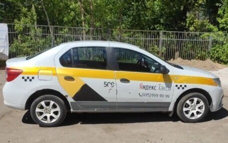 Renault Logan II, 2018 год, 350 000 рублей, 1 фотография
