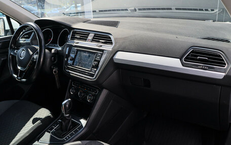 Volkswagen Tiguan II, 2017 год, 2 100 000 рублей, 7 фотография